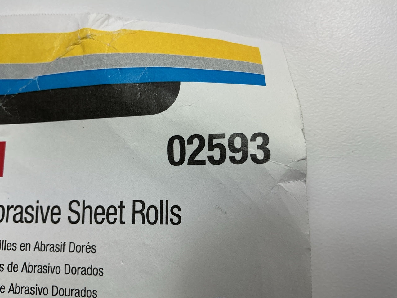 3M 02593 Stikit Gold Abrasive Sanding Sheet Roll P240A Grit, 2.75 In X 45 Yard
