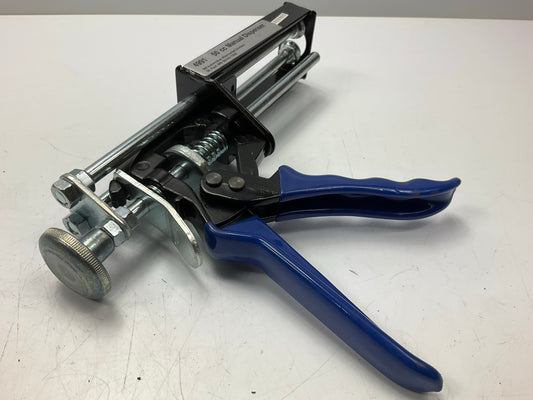 3M 04991 Epoxy Applicator Dipenser Gun With Needle, Duramix 50cc Dispenser 4991