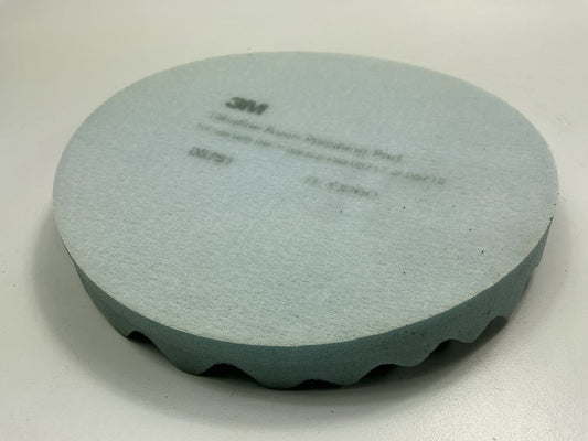 3M 05751 Ultrafine Single-Sided 8 In. Foam Auto Body Polishing Pad (SINGLE PAD)