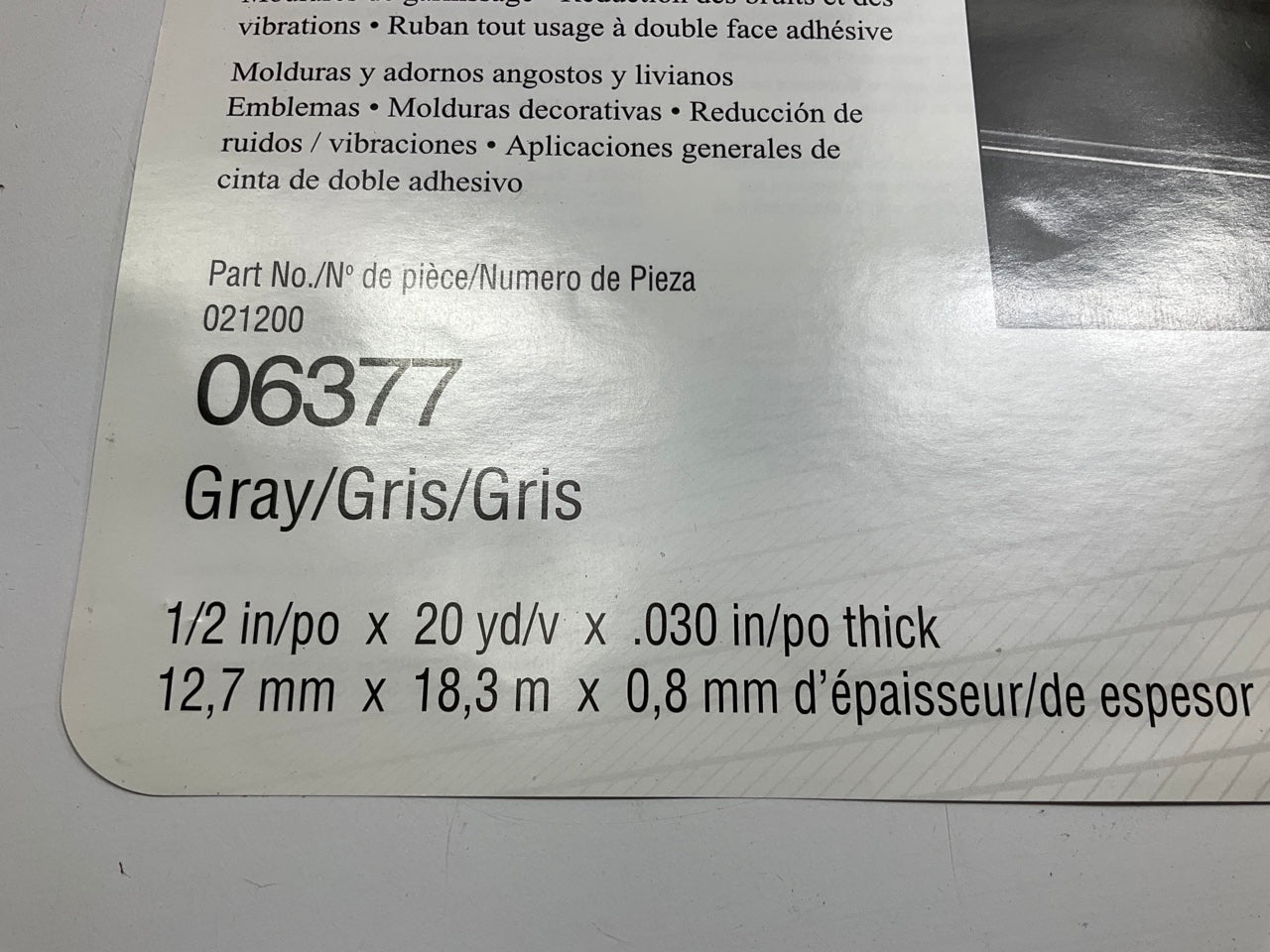 3M 06377 Automotive Exterior Attachment Tape 1/2'' X 20 Yd Gray Auto Trim Molding
