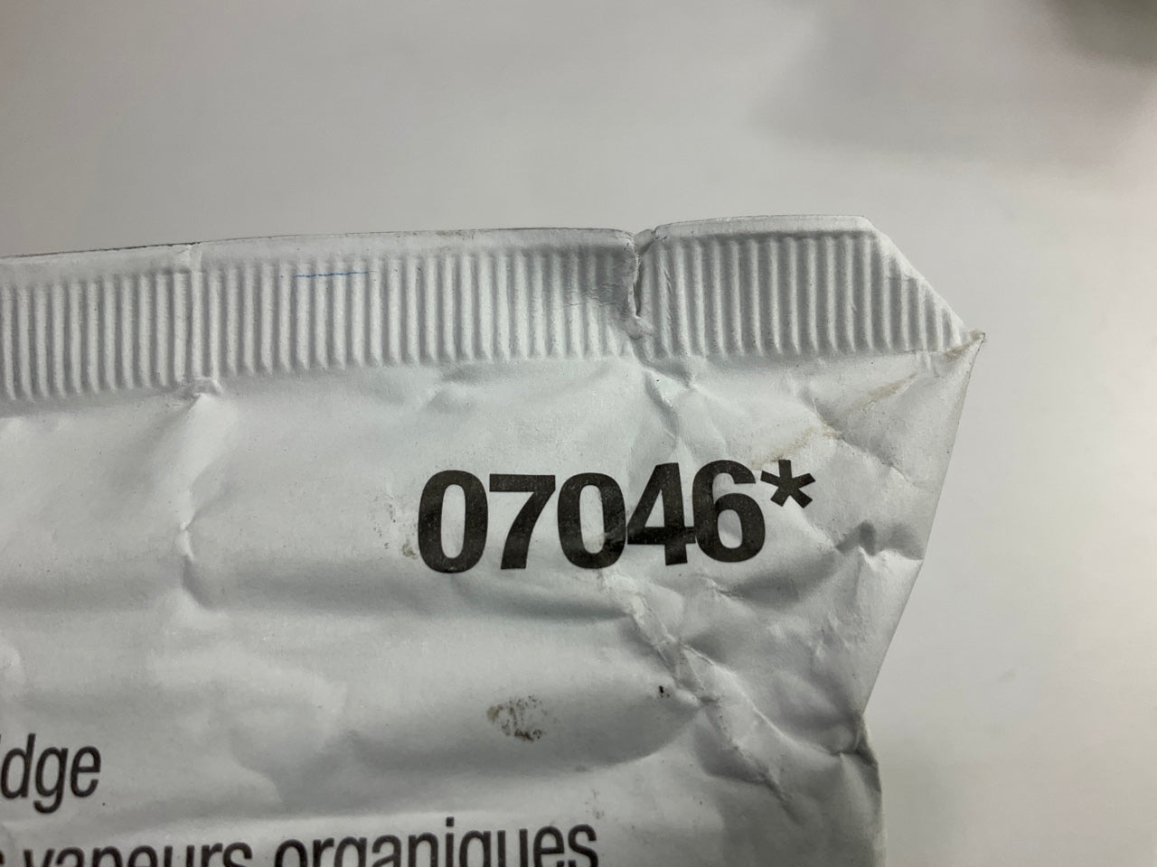 3M 07046 Organic Vapor Cartridge 6001 - 2 Pack (as Shown) Exp. 06/2028