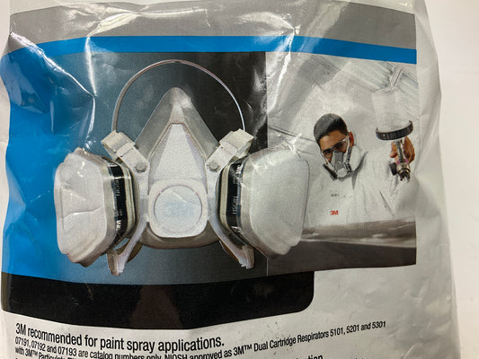3M 07191 Dual Cartridge Respirator Assembly, Organic Vapor/P95 Small 04/2027 EXP