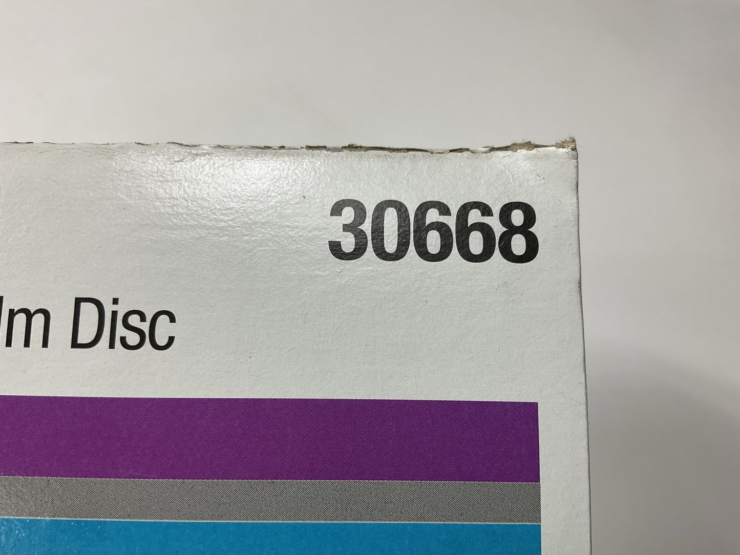 3M 30668 6'' 1200 Grit Purple Finishing Film Hookit Sanding Disc. 50 Per Box