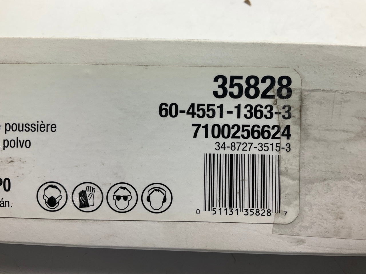 3M 35828 Hookit Dust Extraction Flexible Sanding Block 2-5/8'' X 16''