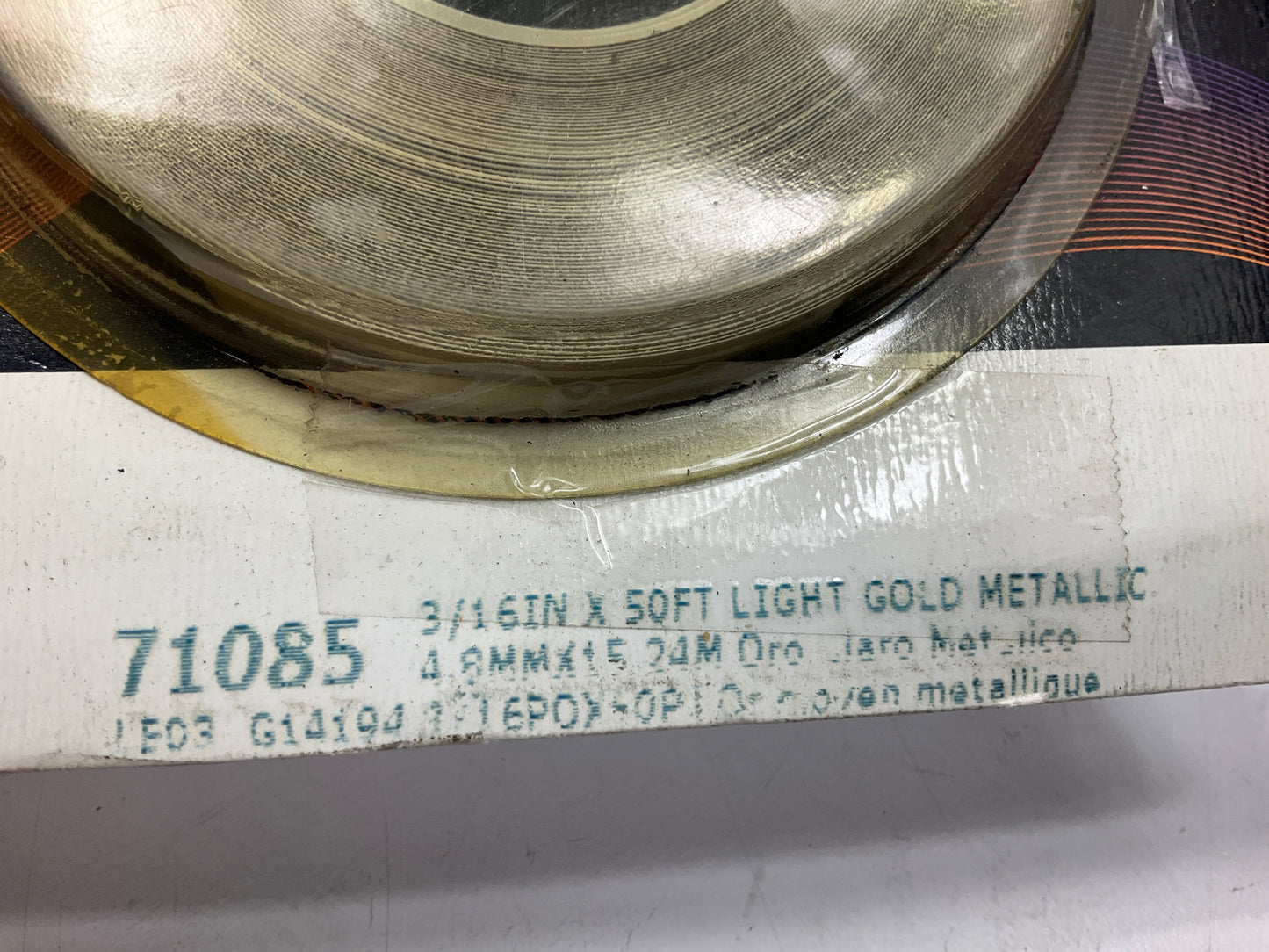 3M 71085 Pinstripe Striping Tape Light Gold Metallic, 3/16 In X 50 Feet