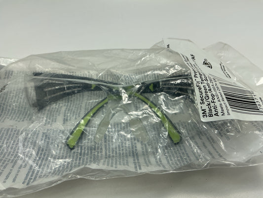 3M SF415AF SecureFit Protective Eyewear Clear Lens Safety Glasses, +1.5 Diopter