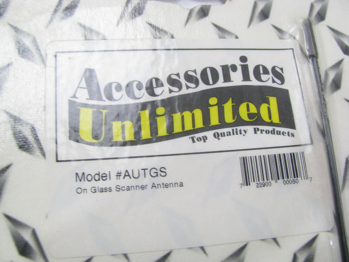 Accessories Unlimited AUTGS UNIVERSAL CARBURET Radio Scanner Antenna 25-1300 MHz