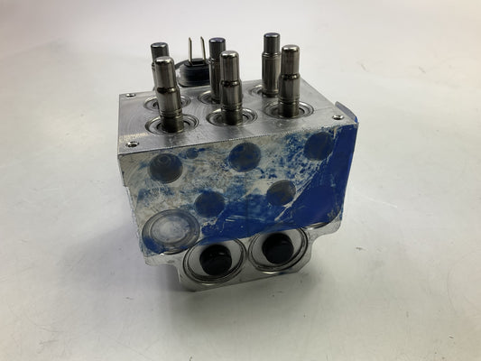 NEW OEM GM 15904563 ABS Brake Pump Pressure Modulator Valve Assembly