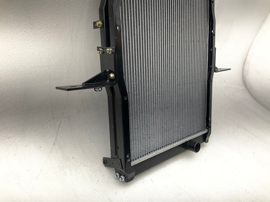 Agility 8067103 Radiator For 1988-1995 Mitsubishi Fuso FH 5.0L DIESEL I6