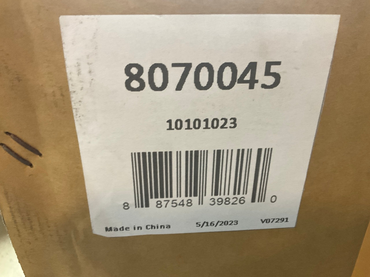 Agility 8070045 Radiator For 2008-2011 Freightliner Cascadia, Century Class