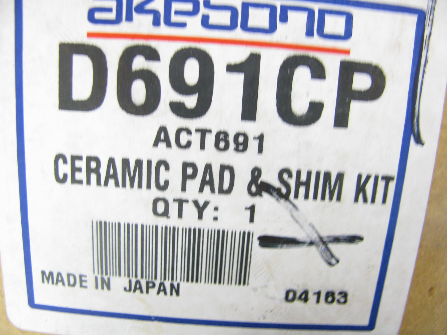 Akebono ACT691 Ceramic Disc Brake Pads - Front