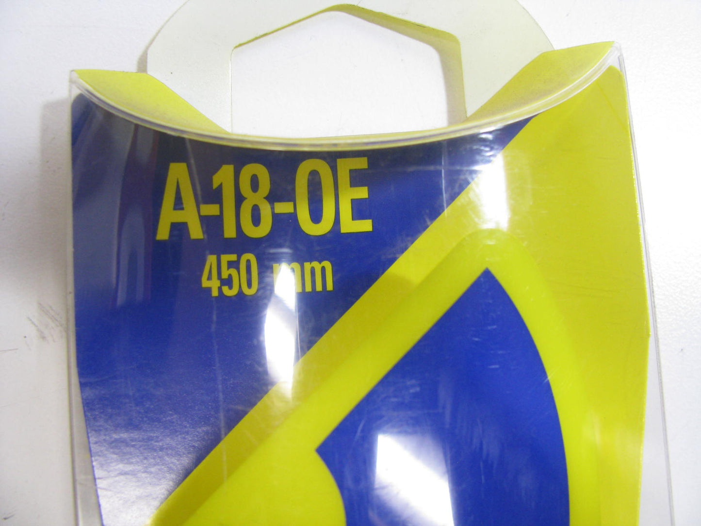 Anco A-18-OE Right Passengers Side Windshield Wiper Blade - 18''
