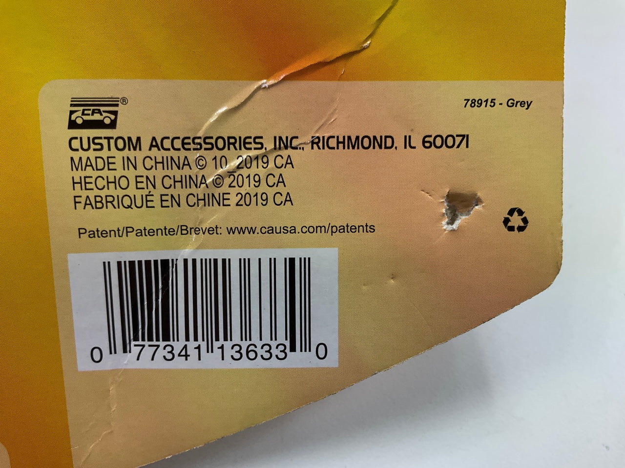 Armor All 78915 4-Piece Gray Carpet Floor Mat Set W/ Heel Pad 25''x17'' & 16''x12''