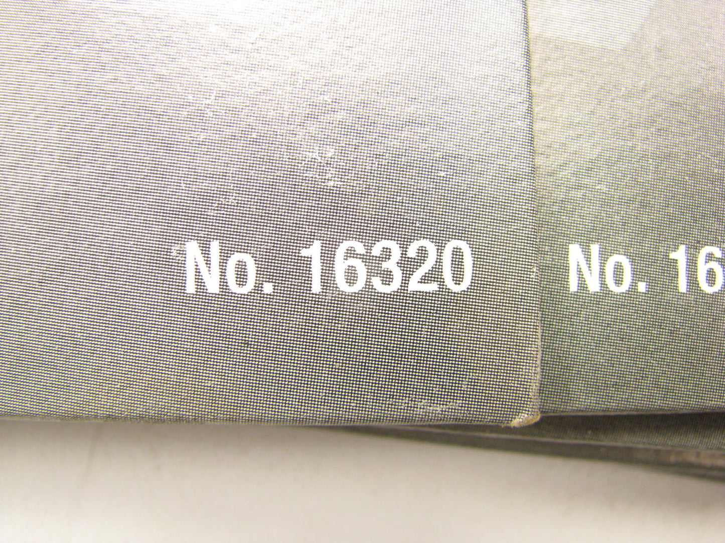 (30) Auto Body Master 16320 Aluminum Oxide Sanding Sheets 5-1/2'' X 9'' 320 Grit