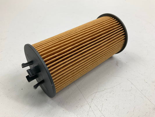 Auto Extra 618-57079 Oil Filter For 2003-2004 Cadillac CTS