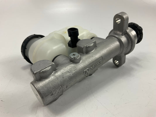 Auto Specialty M-83042 Brake Master Cylinder For 1995-1999 Neon