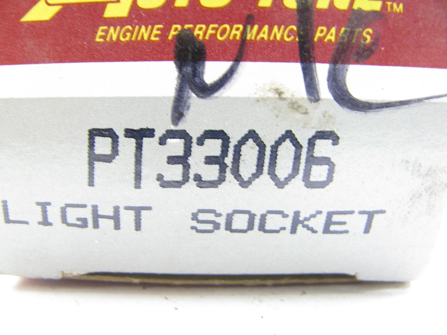 Auto Tune PT33006 REAR Parking Light Bulb Socket Wire Harness