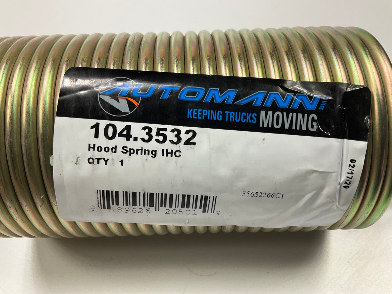 Automann 104.3532 21.5'' Hood Spring For International 9400 9400i 3588532C2