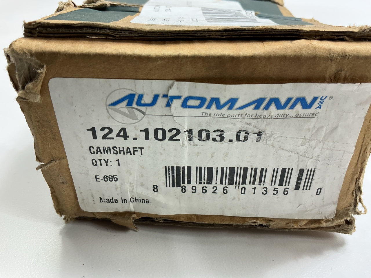 Automann 124-102103-01 Left Camshaft, 1-1/2'' Diameter, 10 Spline, 21-3/32 Long