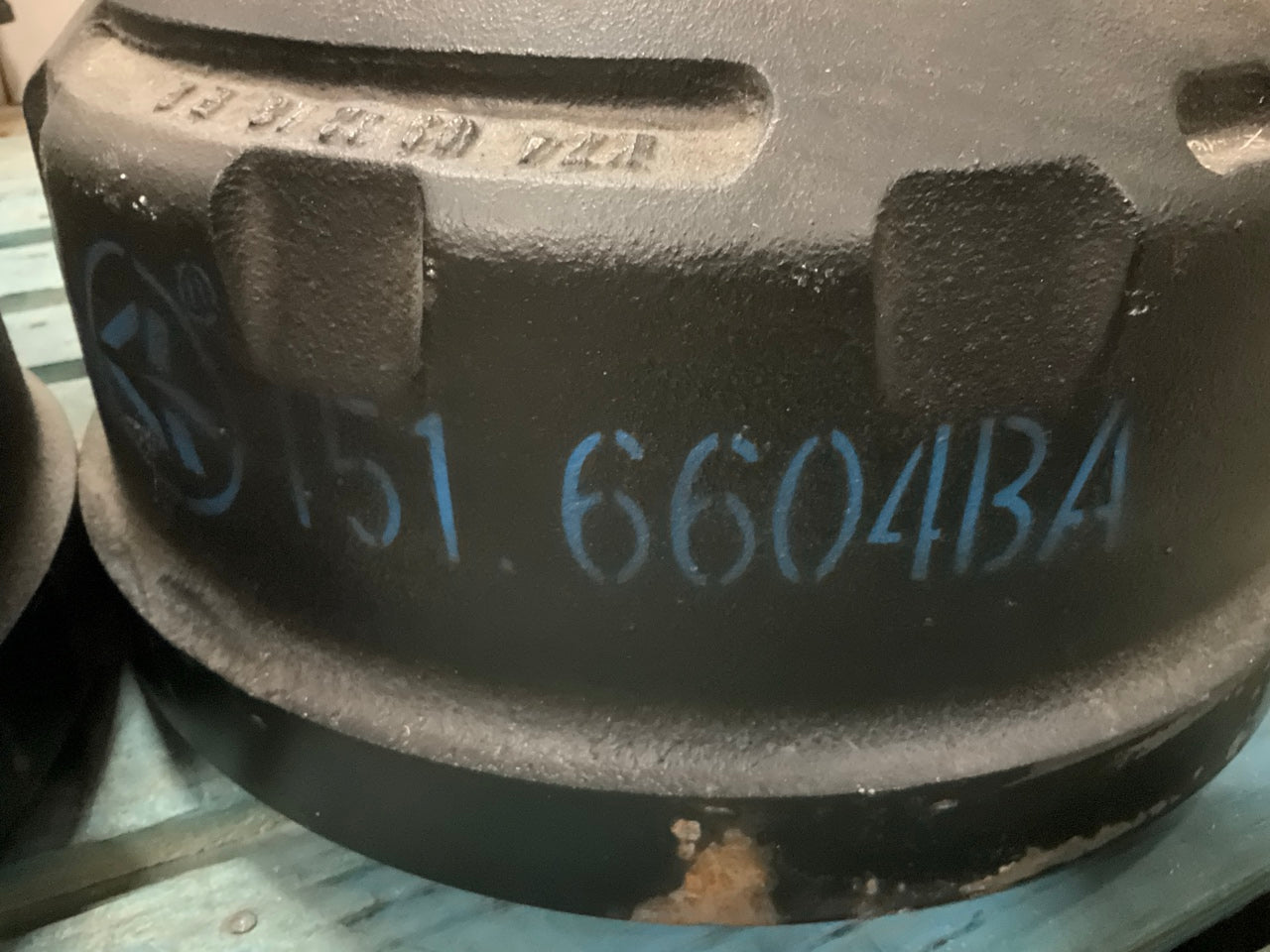 (2) Automann 151.6604BA Outboard Brake Drums 16.5x6 (16-1/2''x6'') 62670B 10 Lug