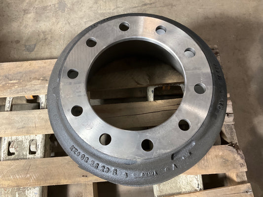 (2) Automann 151-68607 Outboard Brake Drum, 16-1/2'' X 8-5/8'' - 10 Lug