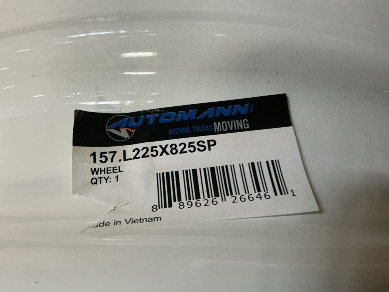 SCUFFED - Automann 157.L225X825SP White Steel Wheel, Stud Pilot, 22.5'' X 8.25''