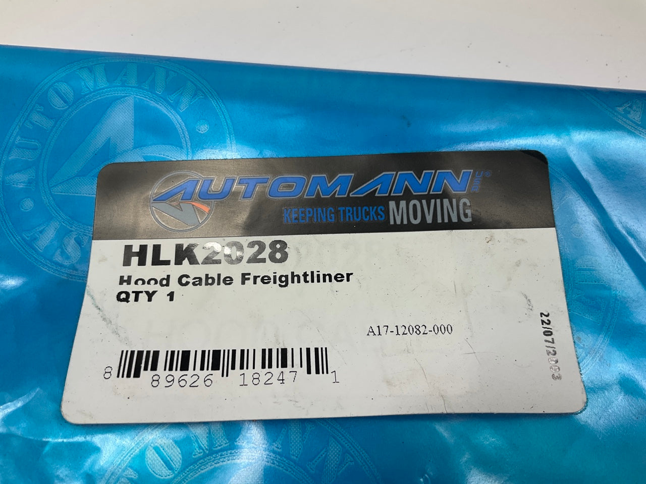 Automann HLK2028 30.625'' Hood Cable For Freightliner A17-12082-000