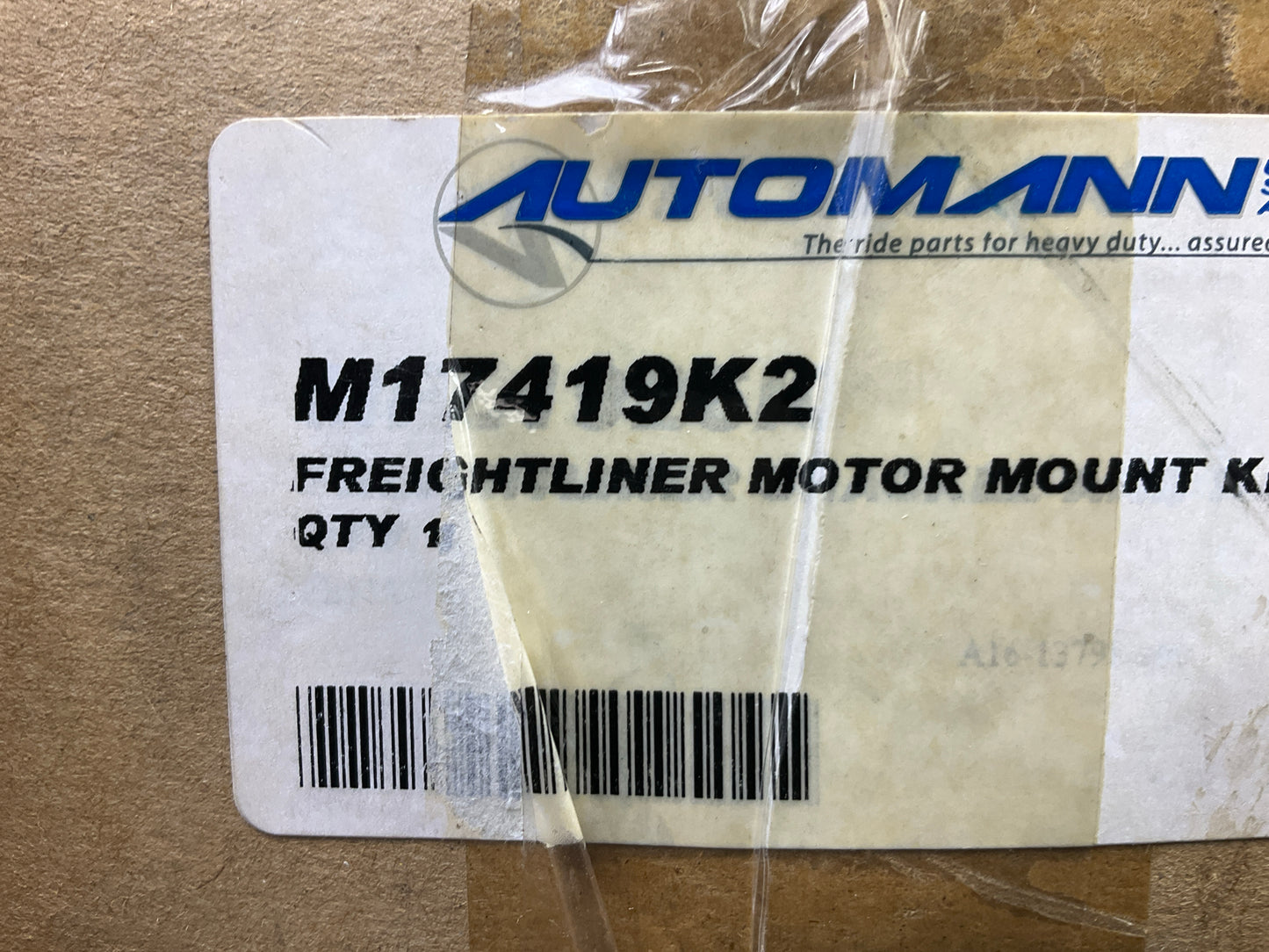 Automann M17419K2 Cabin Mount Kit For Freightliner Columbia & Century (Pre 2003)