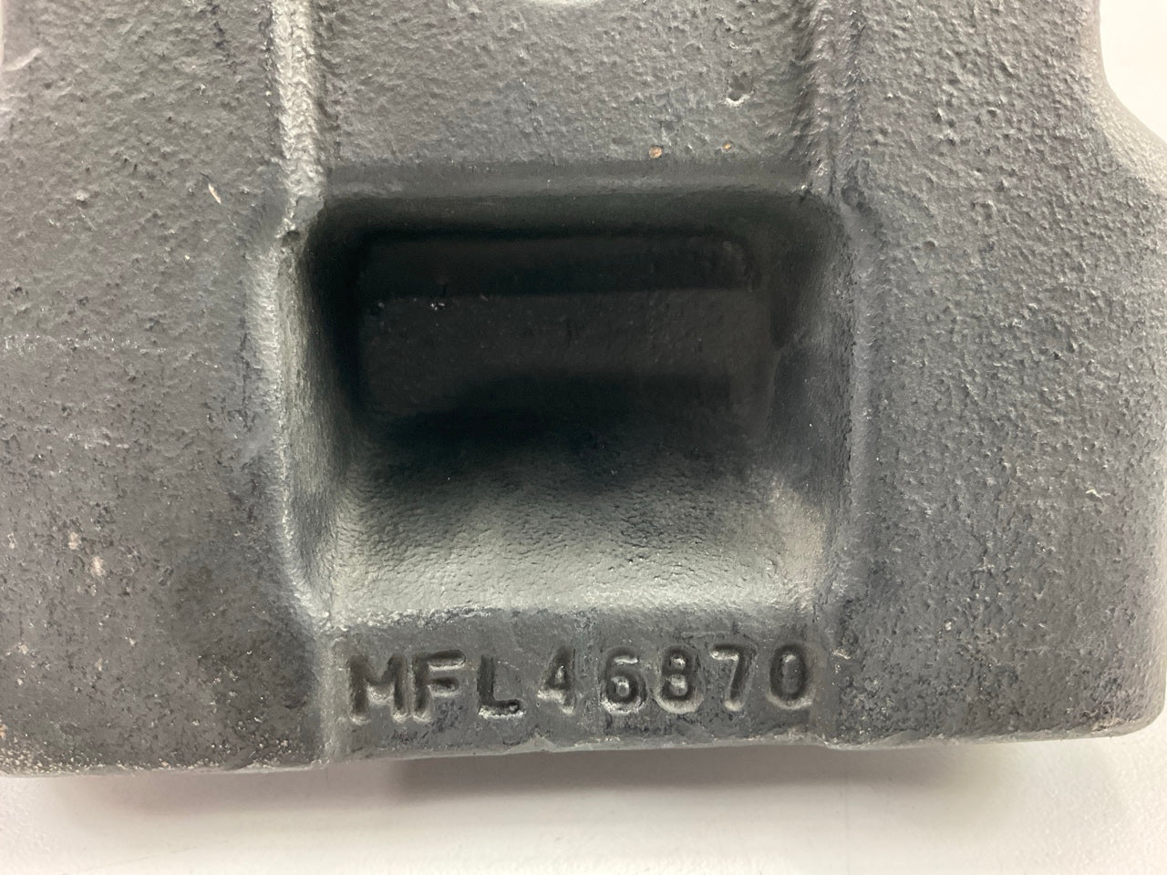 Automann MFL46870 Left Axle Top Plate For Freightliner 16-14787-000