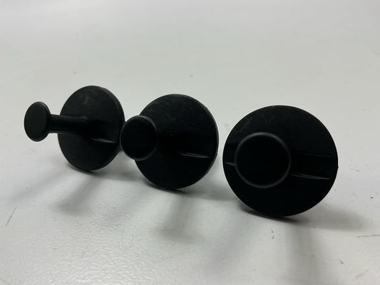 (15) Auveco 12757 Fascia Retainer Push Type Clip Bumper Pad Blind Rivet