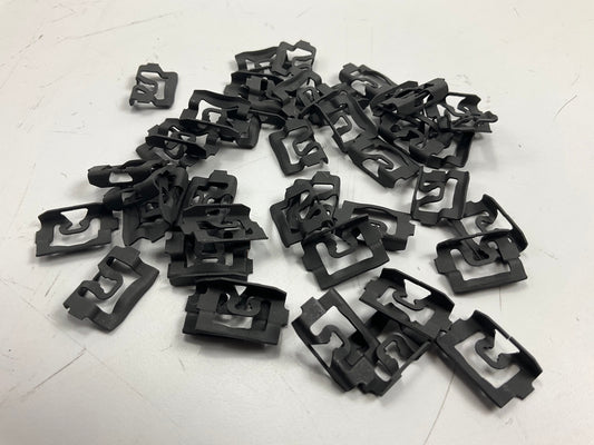 Auveco 13564 Windshield & Backlite Reveal Moulding Clips Qty 50