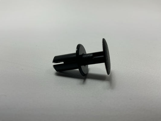 (15) Auveco 20580 Bumper Cover & Garnish Clips