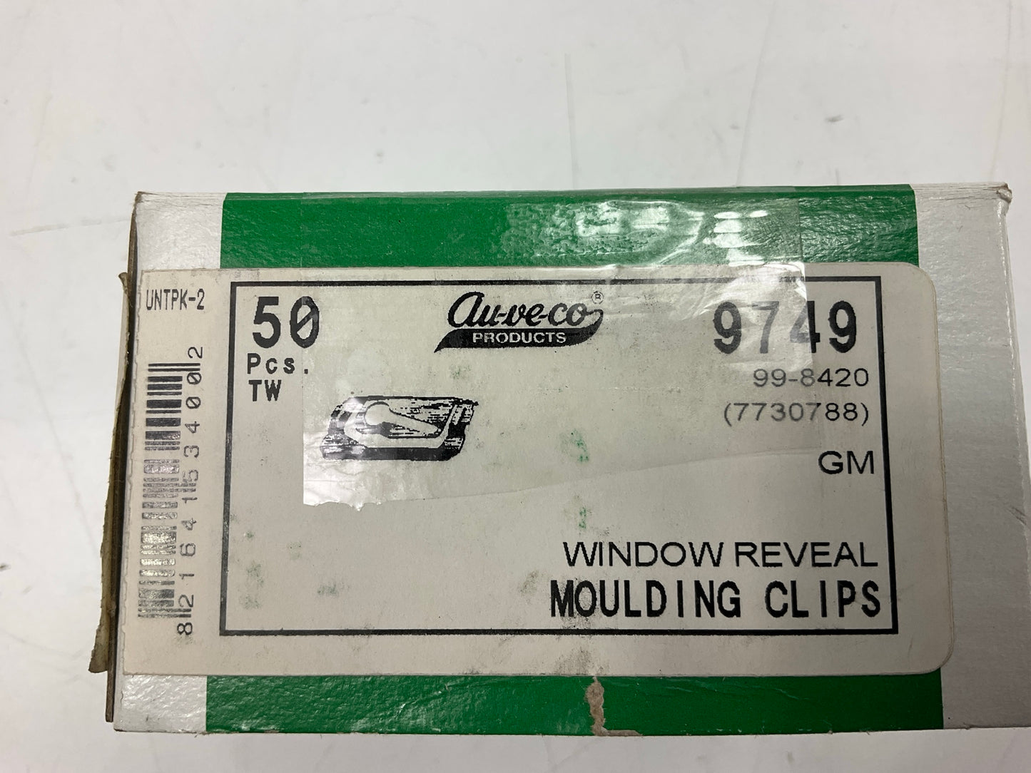 Auveco 9749 Rear Window Reveal Moulding Clip GM 1968-Up Qty 50