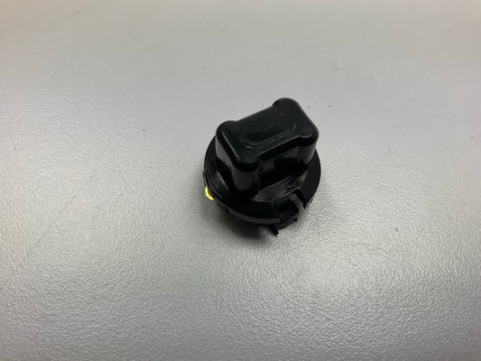 (10) Auveco 9905 Instrument Panel Lamp Sockets 5/8'' Hole