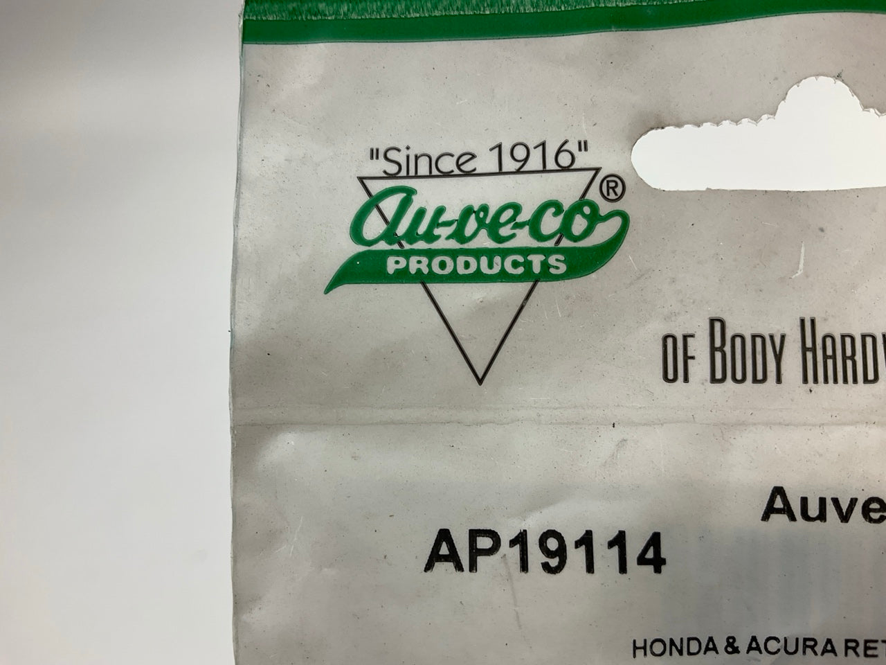 Auveco AP19114 Hood & Trunk Moulding Retaining Clip Head Dia 12mm Qty 231