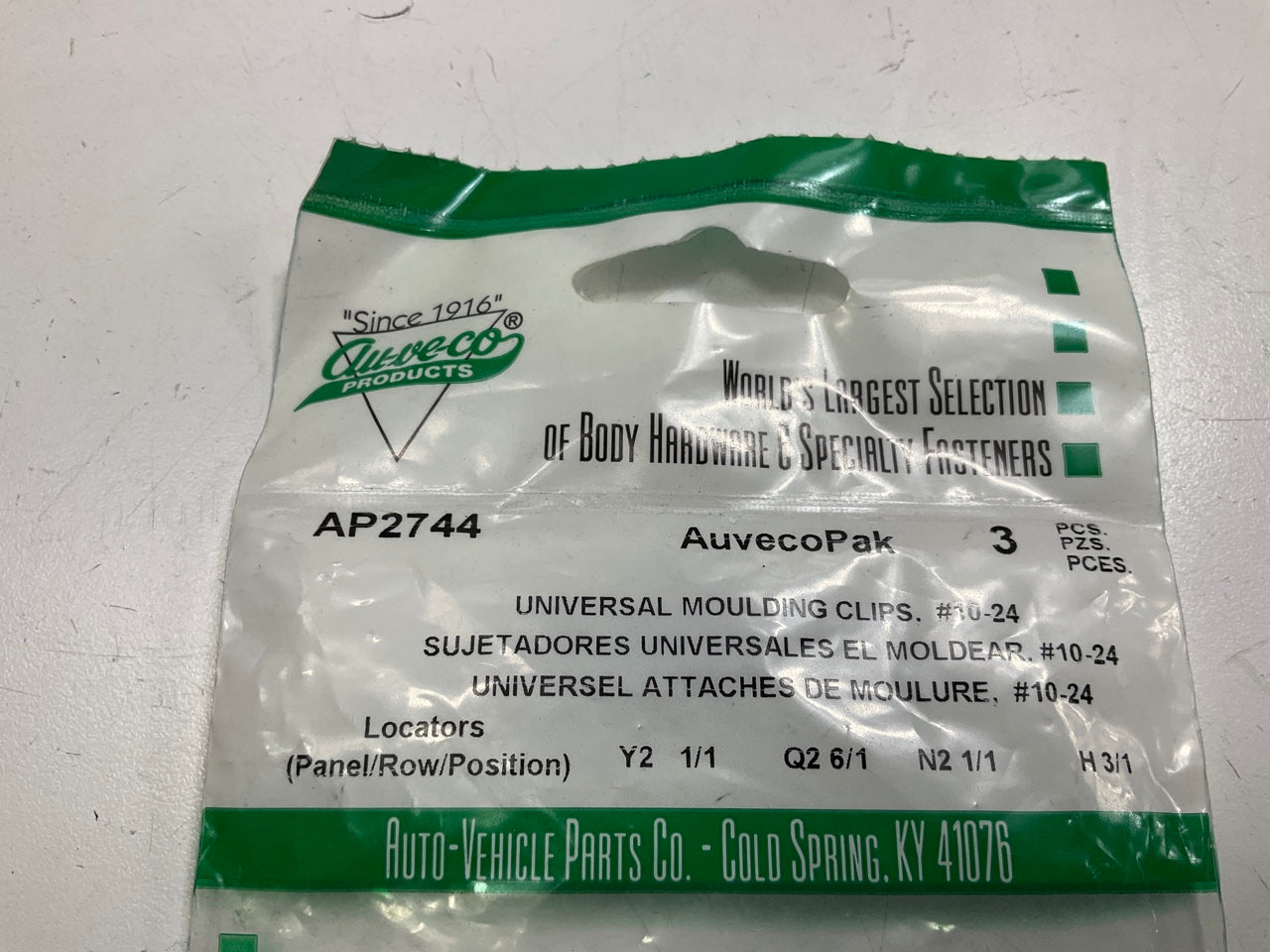 (9) Auveco AP2744 Universal Moulding Fastener 0.75'' X 5/16'', 3/4'' Bolt