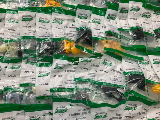 Wholesale Lot # 17 - Auveco Retainer Clips & Hardware Lot, 250 Packs As Shown