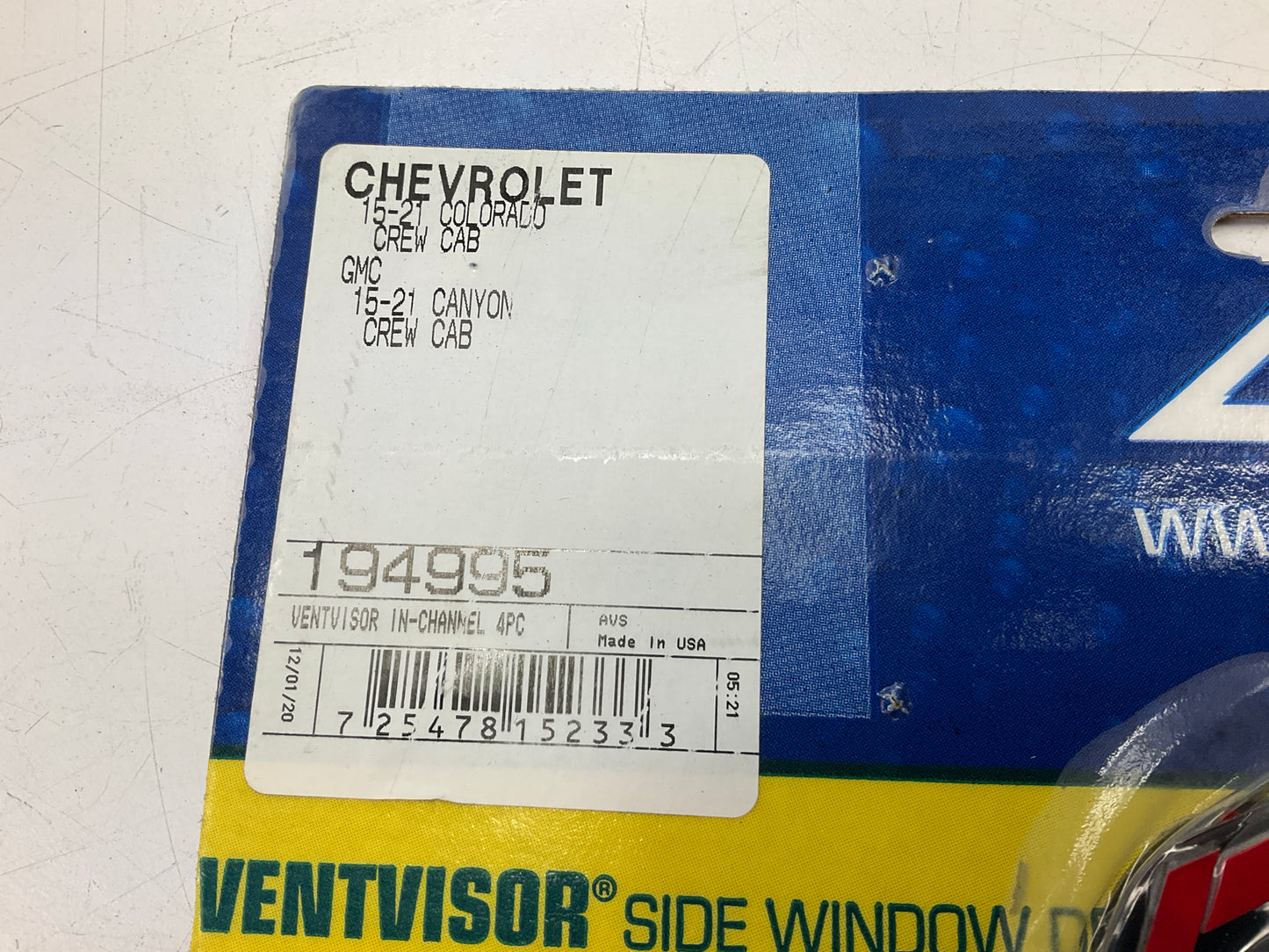 AVS 194995 In-Channel Ventvisor Window Deflector Visor Set - 2015-2022 Colorado