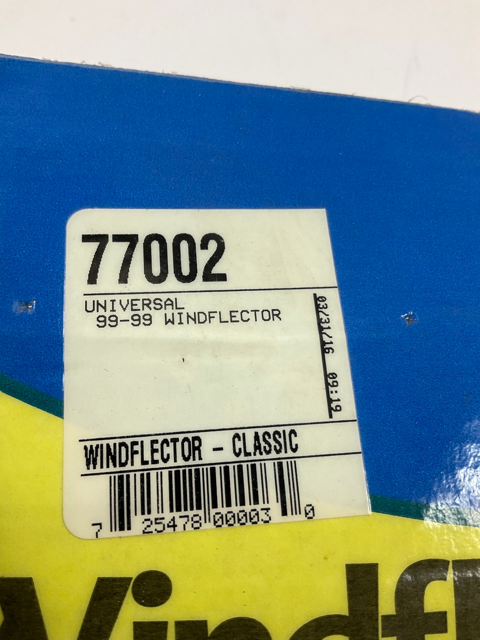AVS 77002 UNIVERSAL 34.25'' CLASSIC Windflector Sunroof Deflector