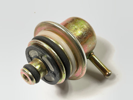 Beck Arnley 158-0533 Fuel Injection Pressure Regulator