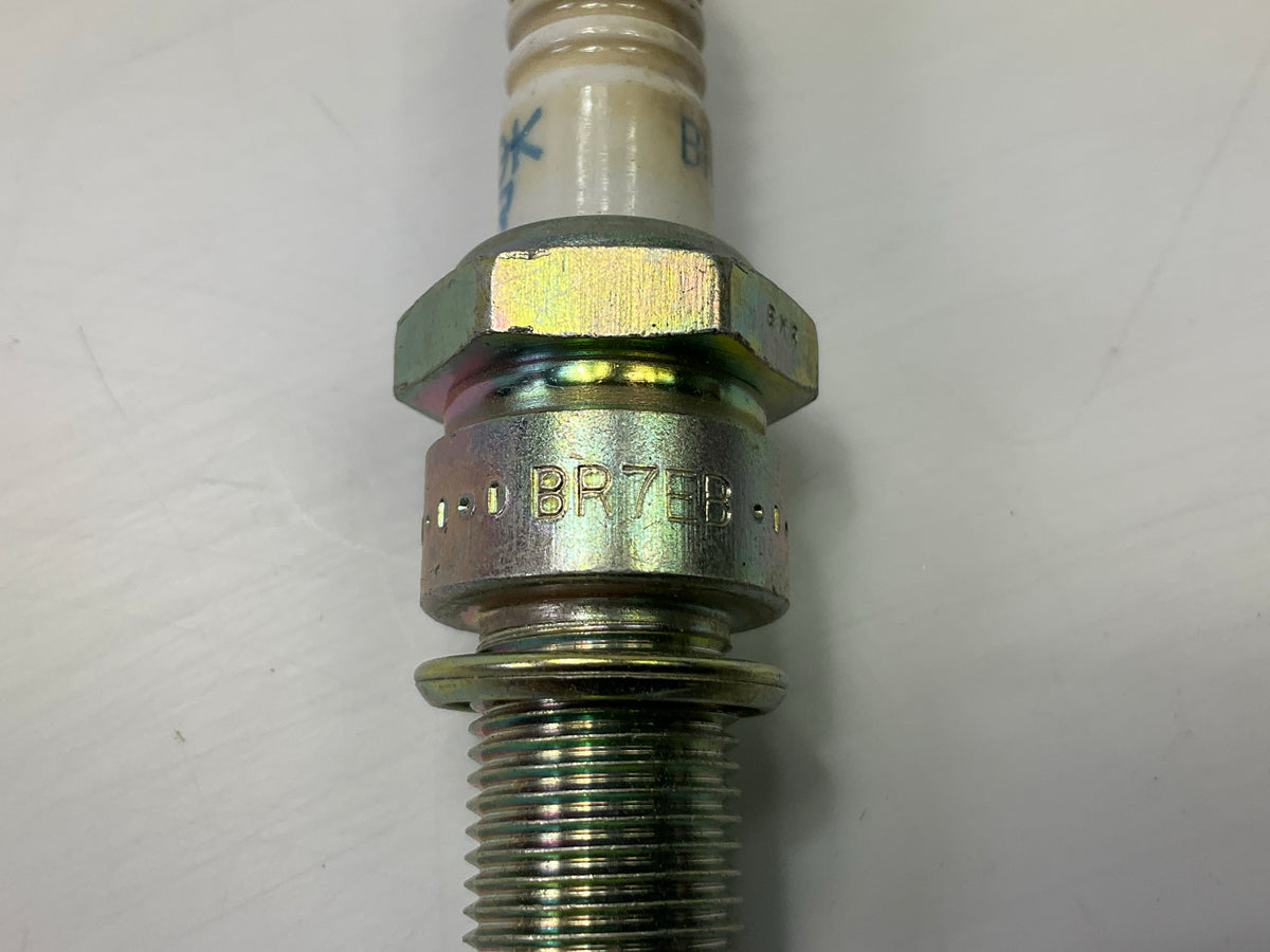 Beck Arnley 176-5149 Spark Plugs For 1980 Honda Civic