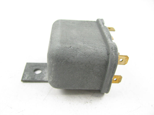 Beck Arnley 203-0052 Relay 1698-74 Volkswagen 1.6L 1.7L 1.8L