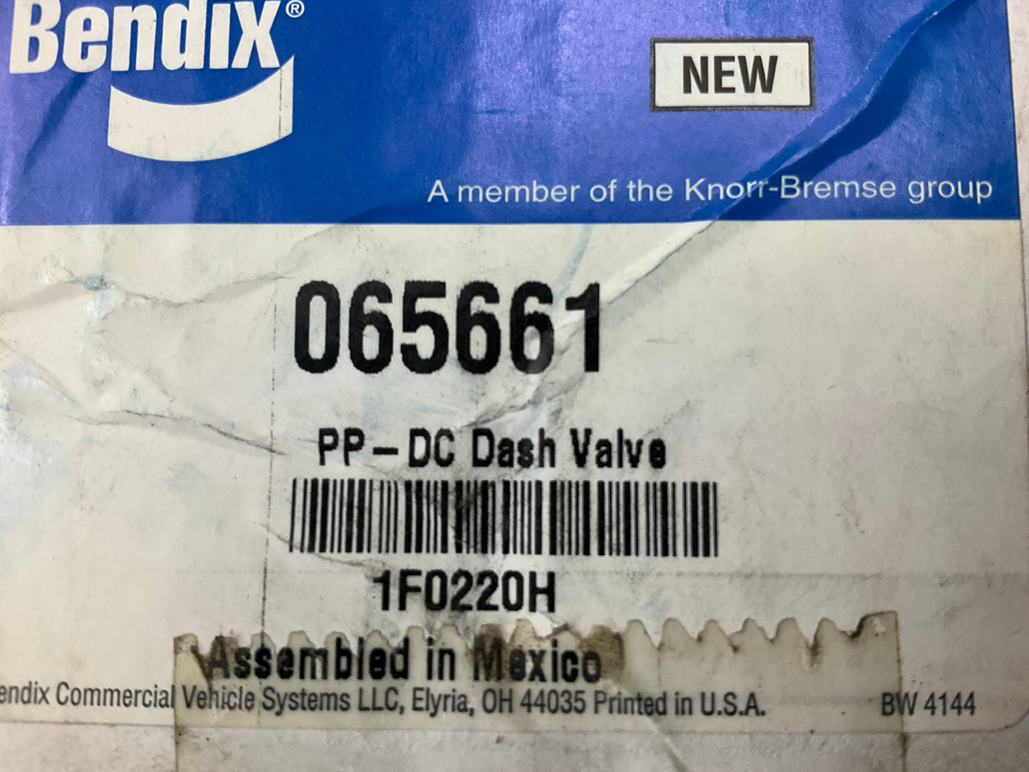 Bendix 065661 Parking Brake DC Dash Control Valve - Replaces Automann 170.065661