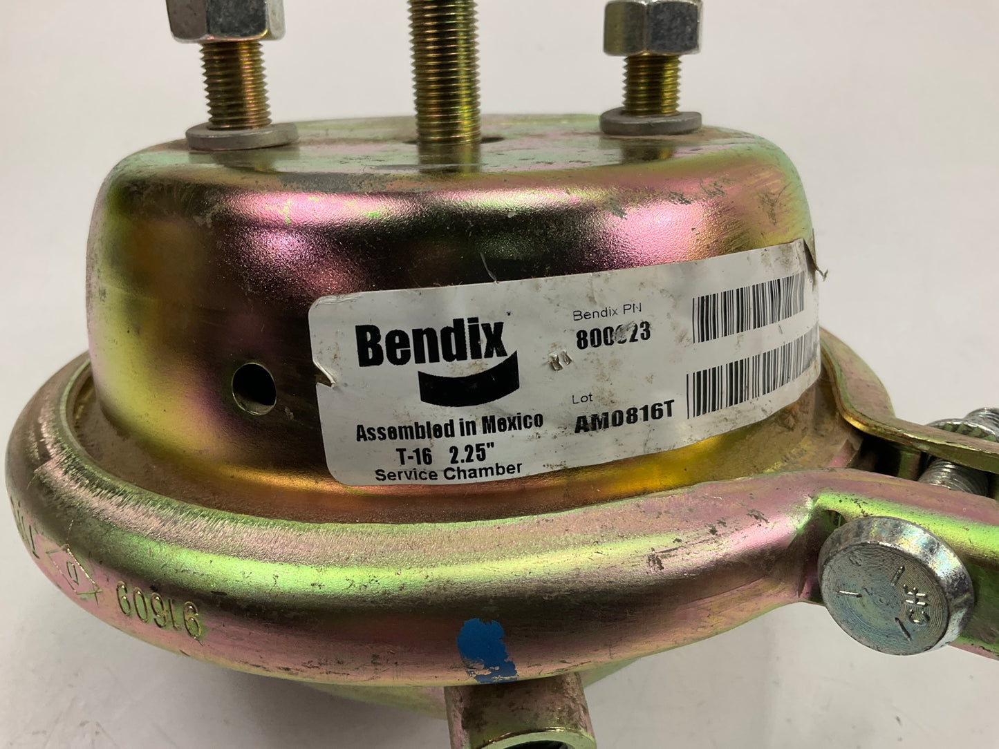 Bendix 800823 SC16 Air Brake Service Chamber - Type 16, 2.25'' Stroke