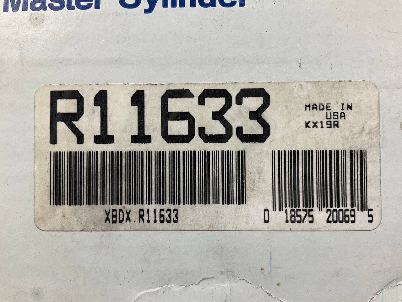 REMAN. Bendix R11633 Brake Master Cylinder
