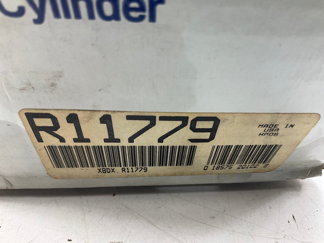 REMAN. Bendix R11779 Brake Master Cylinder