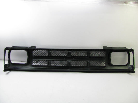 RARE 1992-1993 GMC TYPHOON FRONT RADIATOR GRILLE BLACK (AFTERMARKET)