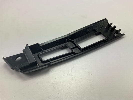 Rear Right Passenger Retainer Bumper Cover Support For 11-13 BMW X5 - BM1133100