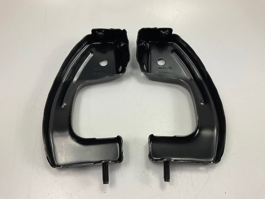 New Front LEFT & RIGHT Bumper Mounting Bracket Set 1999-2006 Sierra 1500/ Yukon