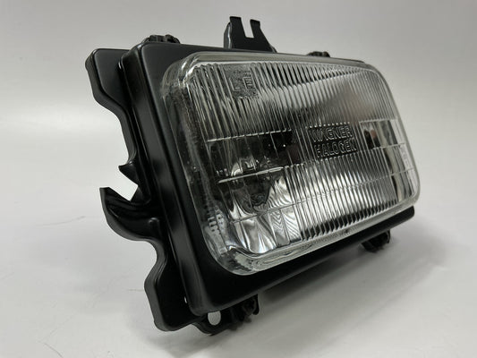 AFTERMARKET - Left Passenger Side Headlight Head Lamp CVT1091KL